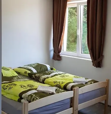 U Jezera Vendégház *