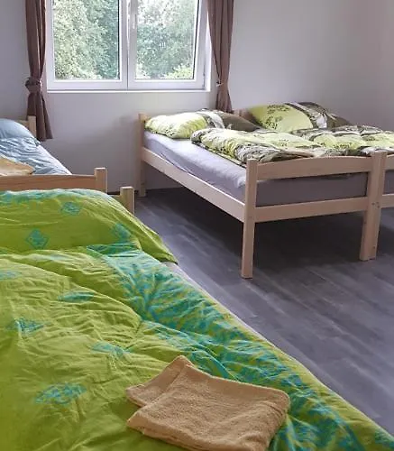 U Jezera Konstantinovy Lázně